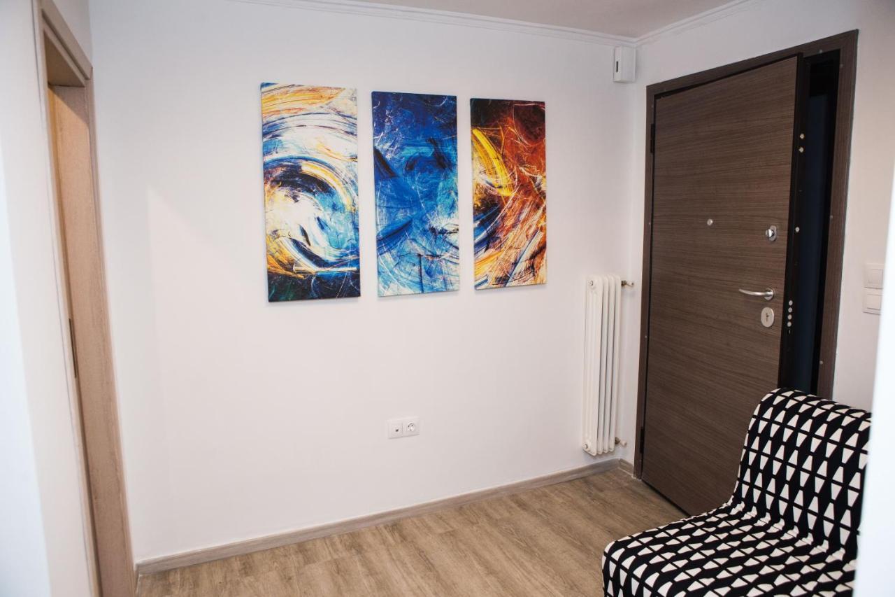Stylish, Comfortable, Basement Loft-Like Apartment With Amenities Athens Ngoại thất bức ảnh