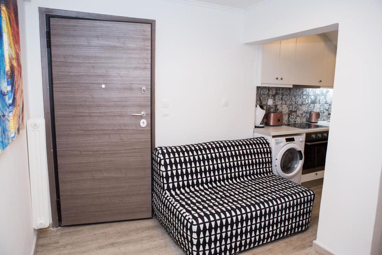 Stylish, Comfortable, Basement Loft-Like Apartment With Amenities Athens Ngoại thất bức ảnh